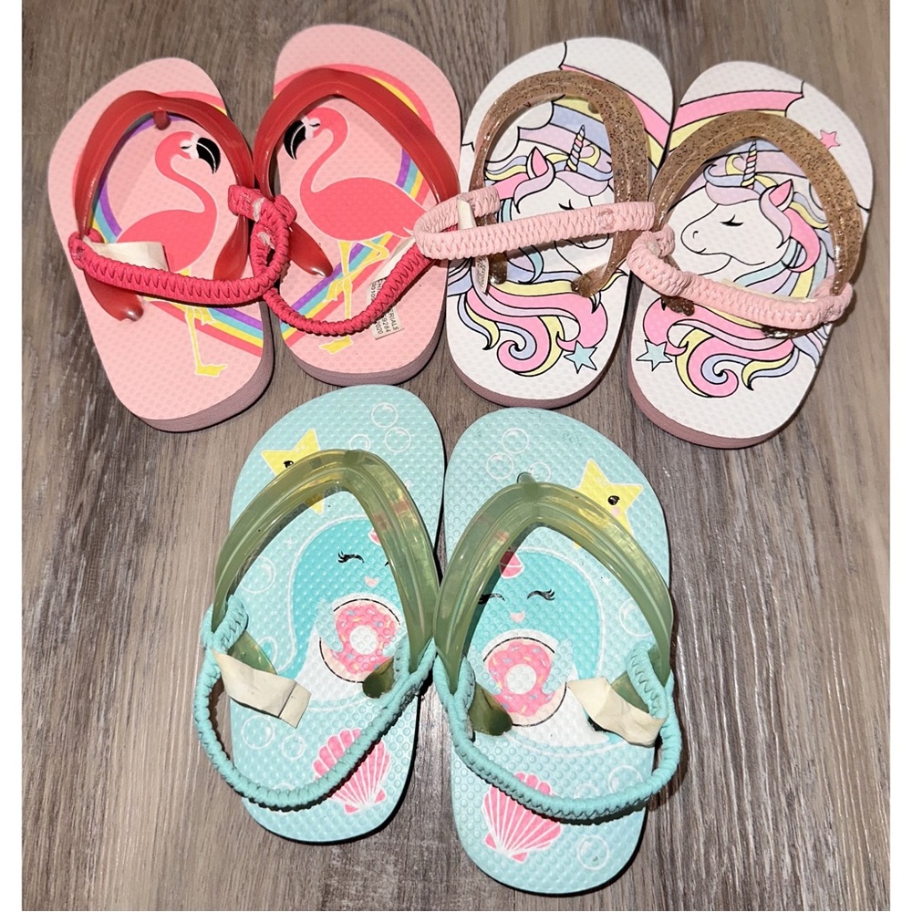 Like New! Set Of 3 Baby Girl Flip Flops